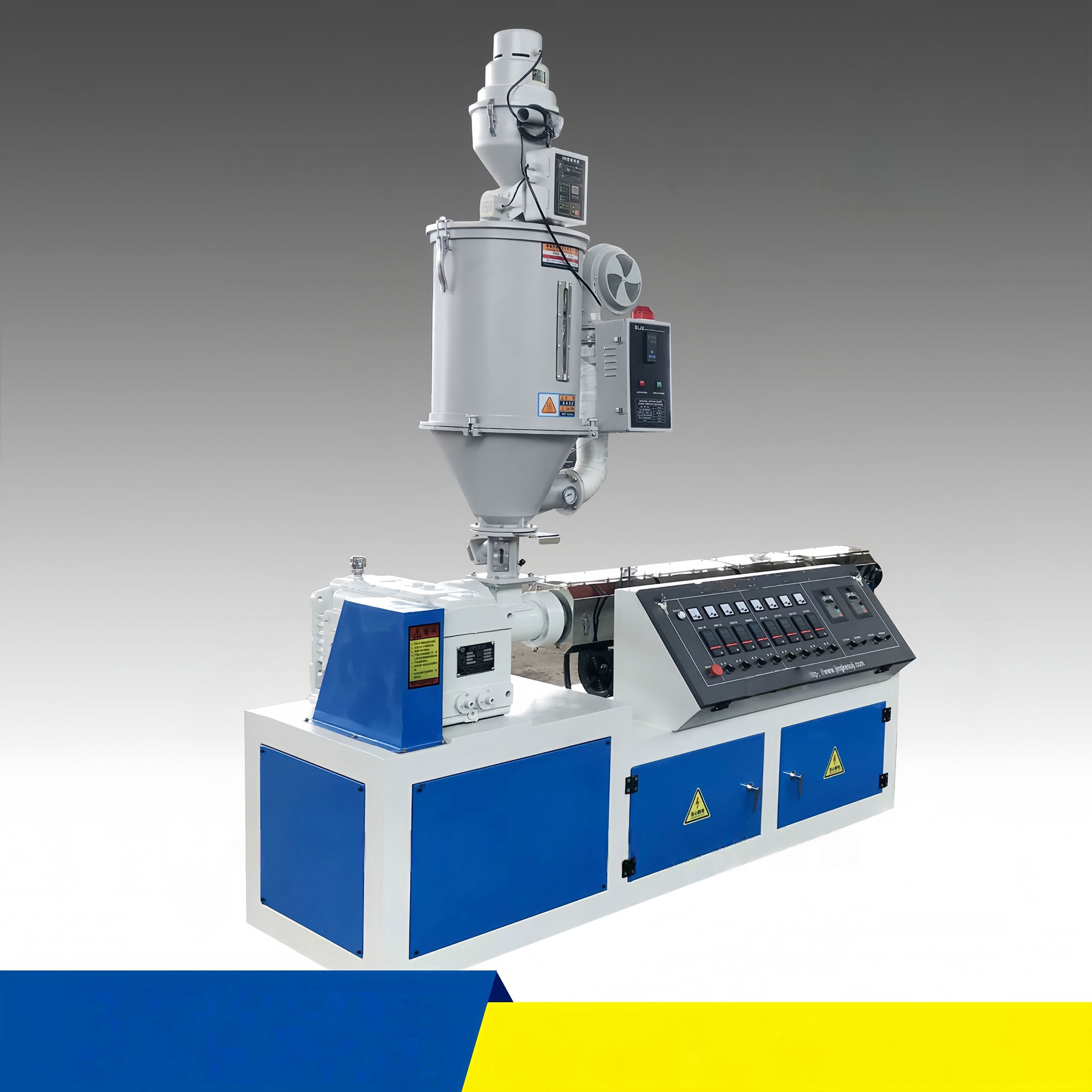 Линия экструзии пластиковых щетинок